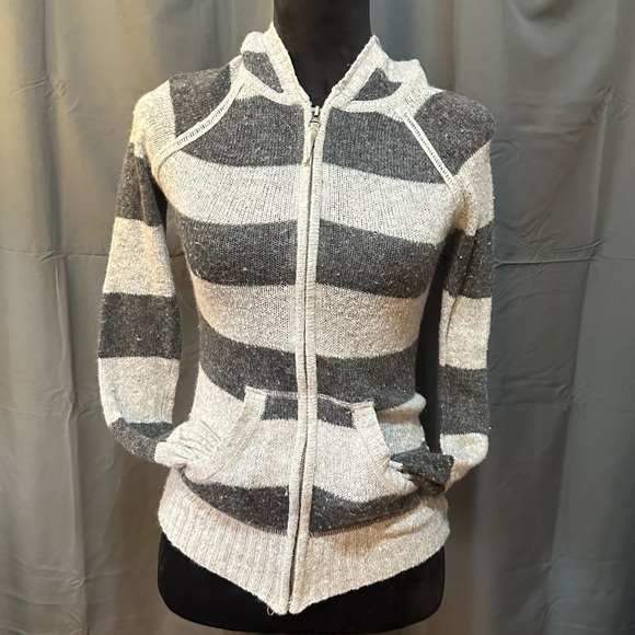 Aeropostale Petite Knit Zip Up Hoodie - Picture 2 of 7